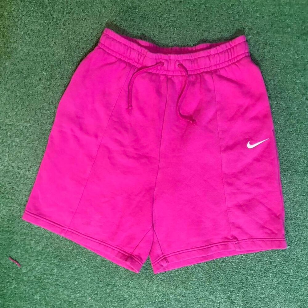 Nike Men's Pink Shorts